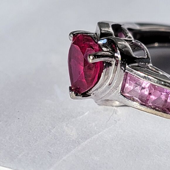 Vintage THL 10k White Gold Ruby Heart Ring, Size 5.25 - Elegant & Timeless - Picture 8 of 15